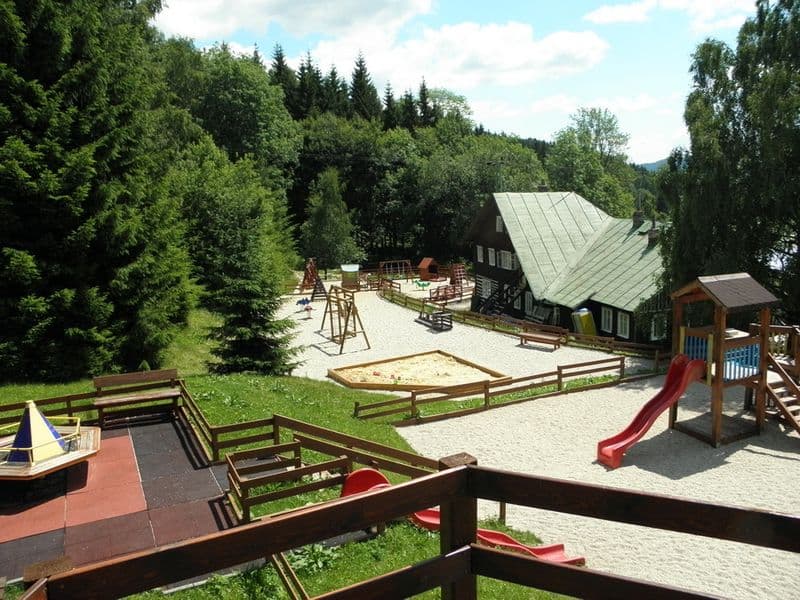 Letní tábor pro nejmenší v Jizerských horách - fotka 2