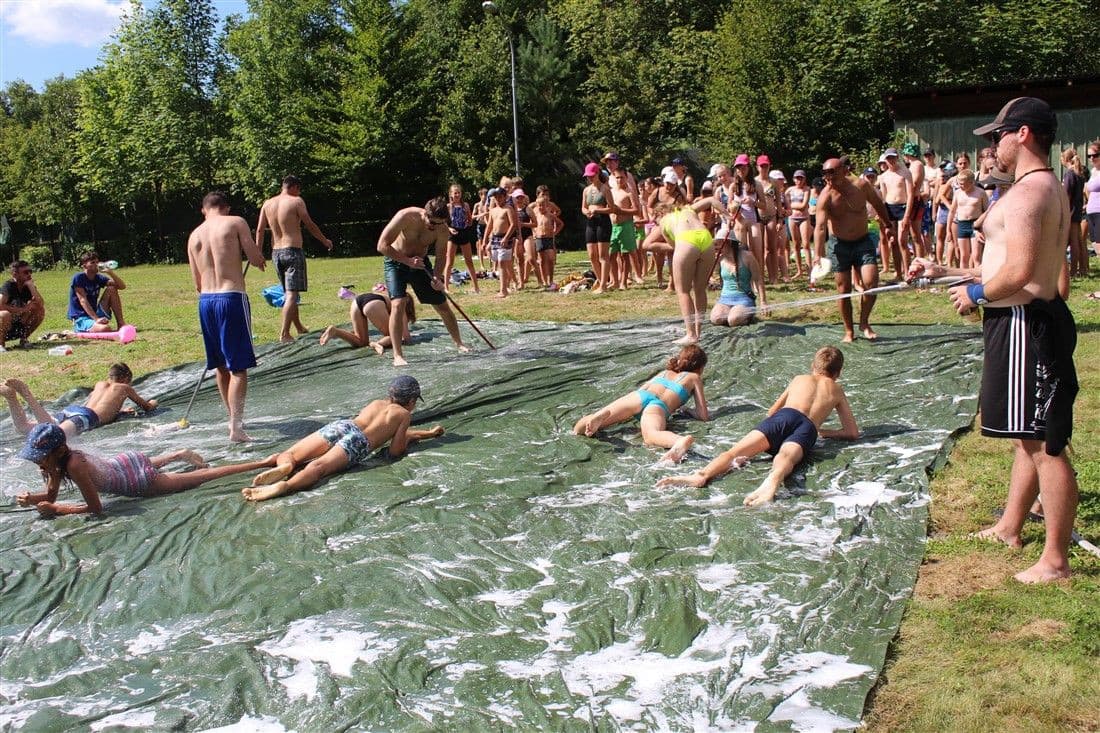 Chatový tábor Heroltice - KRIMINÁLKA HEROLTICE: BRATŘI VE STÍNU - fotka 3