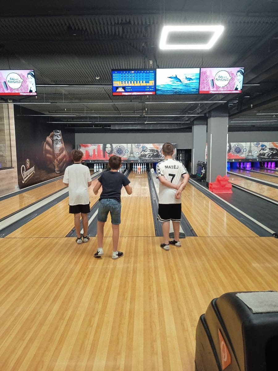 Letní příměstský tábor s angličtinou pro děti 11-14 let - fotka 2