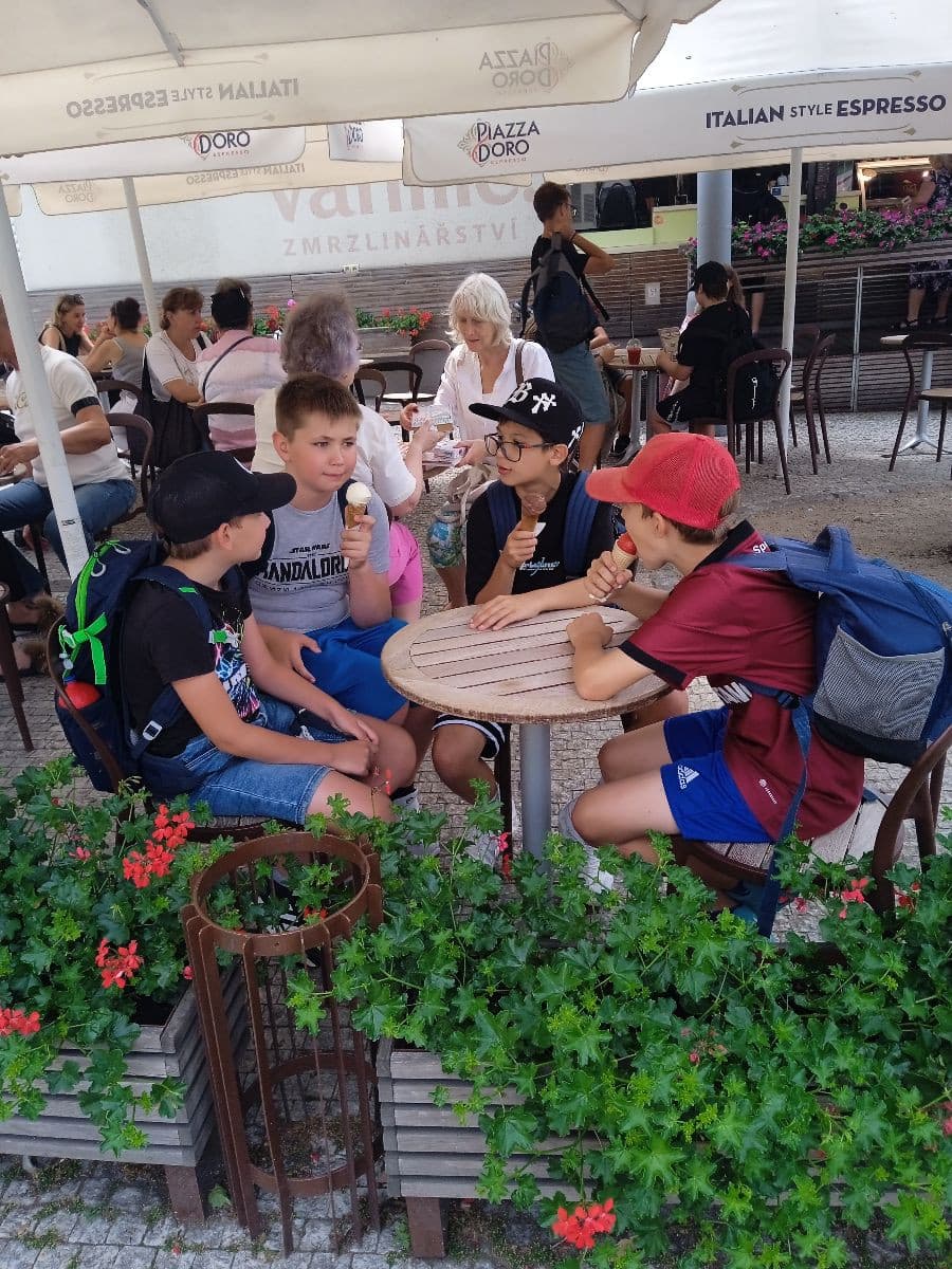Letní příměstský tábor s angličtinou pro děti 11-14 let - fotka 4