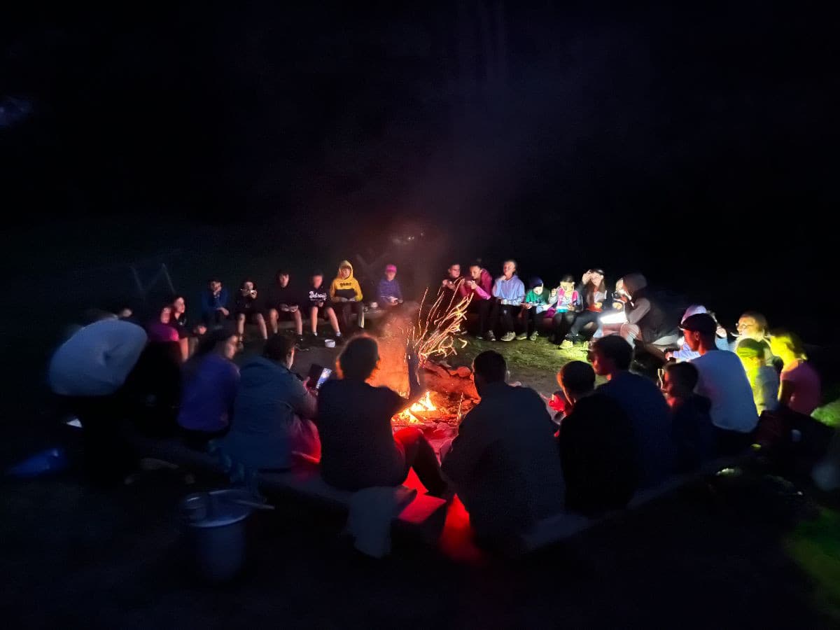 Stanový tábor v beskydské přírodě (letošní téma: Vinnetou)